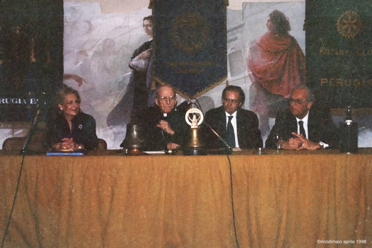 rdm ©rinodimaio-R.C.PERUGIA - Cardinale Tonini- 27 aprile 1998 -n.05