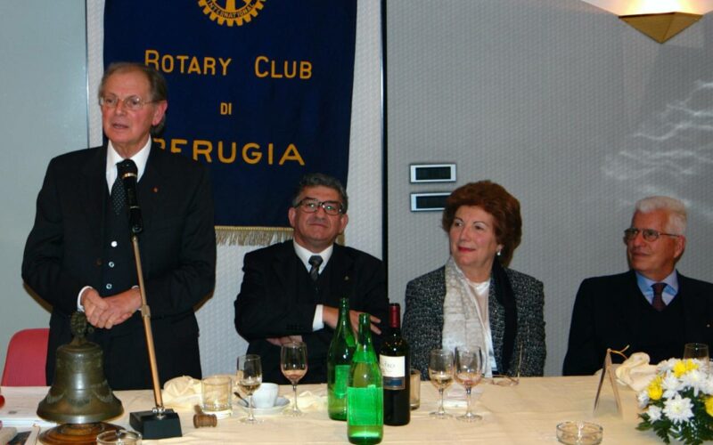  Conviviale Plaza 28 gennaio 2003- Presidente Gatti