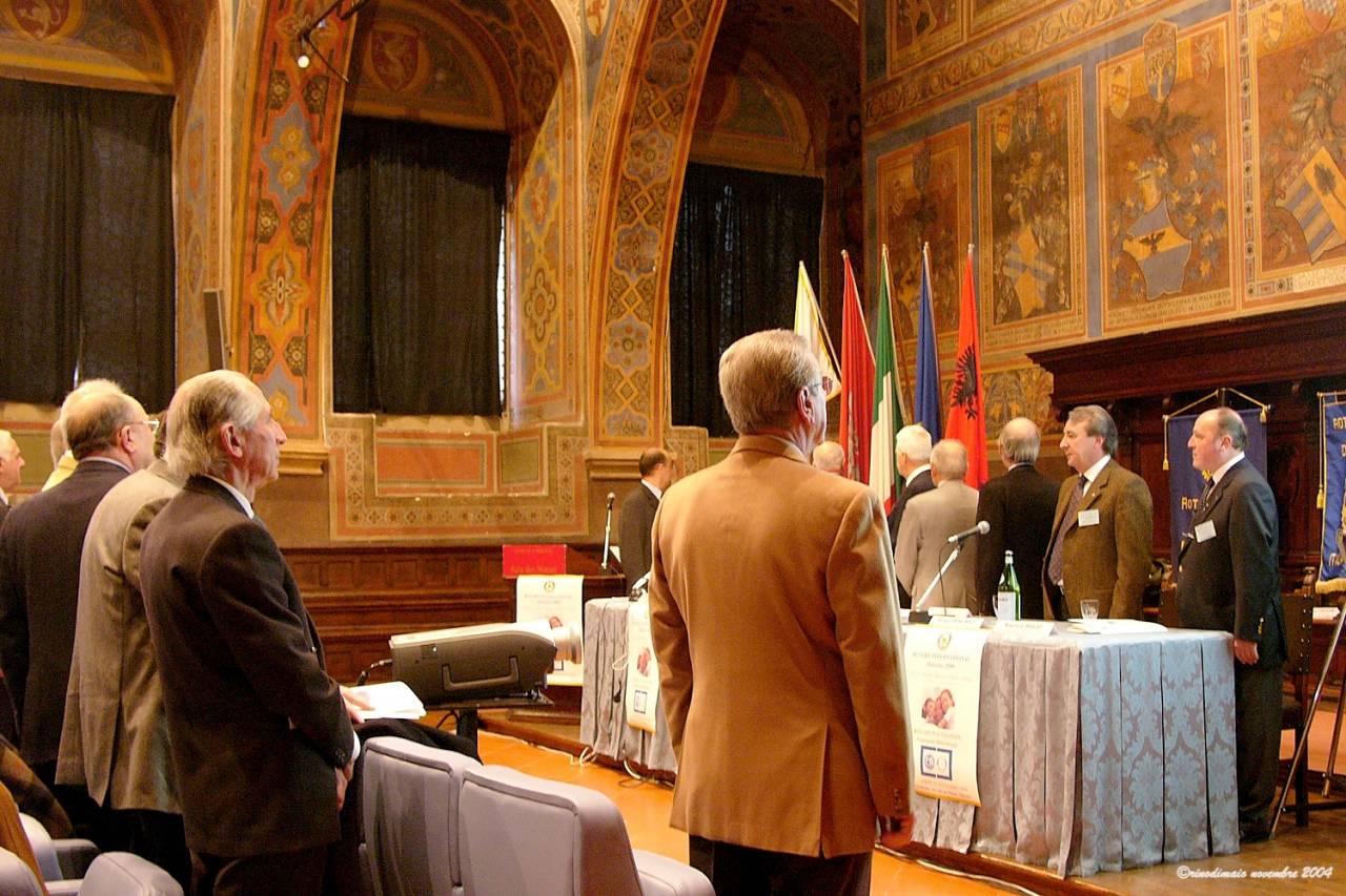 rdm©rinodimaio-Seminario Rotary Foundation-Perugia 27 Novembre 2004-n.15