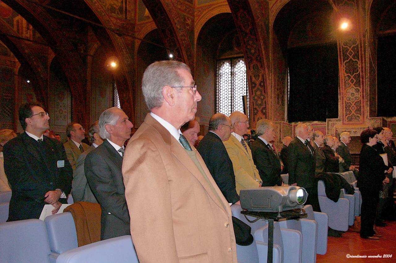 rdm©rinodimaio-Seminario Rotary Foundation-Perugia 27 Novembre 2004-n.17
