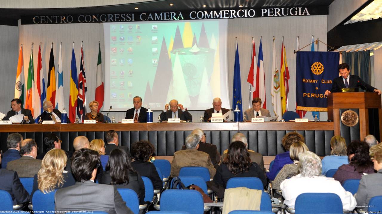 ©rinodimaio- R.C.Perugia -Camera Commercio-Convegno Gli anziani e la Polis 9 novembre 2013 - n.45