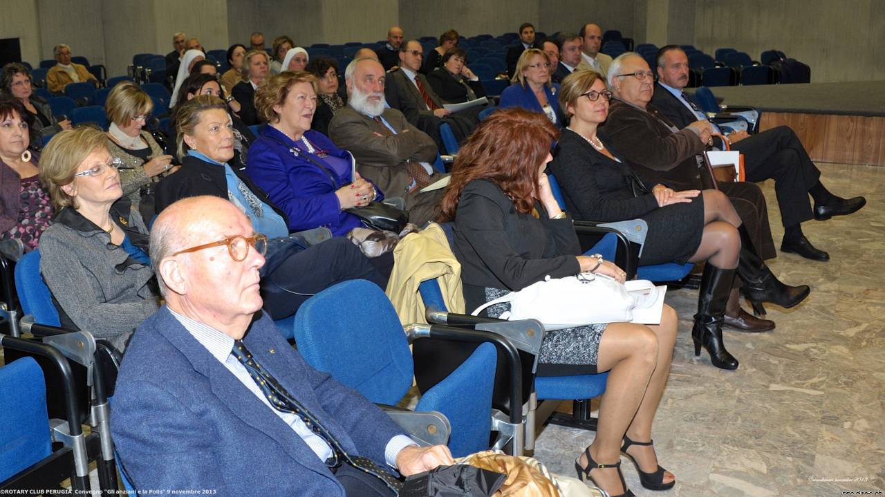 ©rinodimaio- R.C.Perugia -Camera Commercio-Convegno Gli anziani e la Polis 9 novembre 2013 - n.82