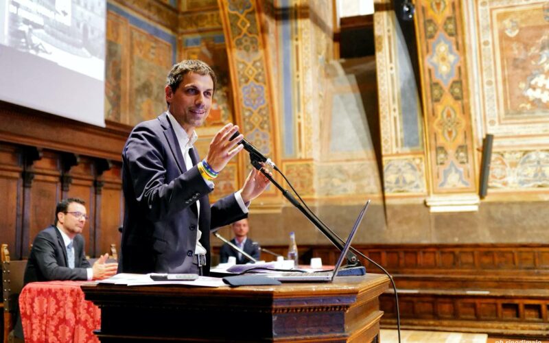  Rotary Perugia- Convegno Fontana Maggiore- Sala Notari 23 giugno 2022- Presidente Moriconi
