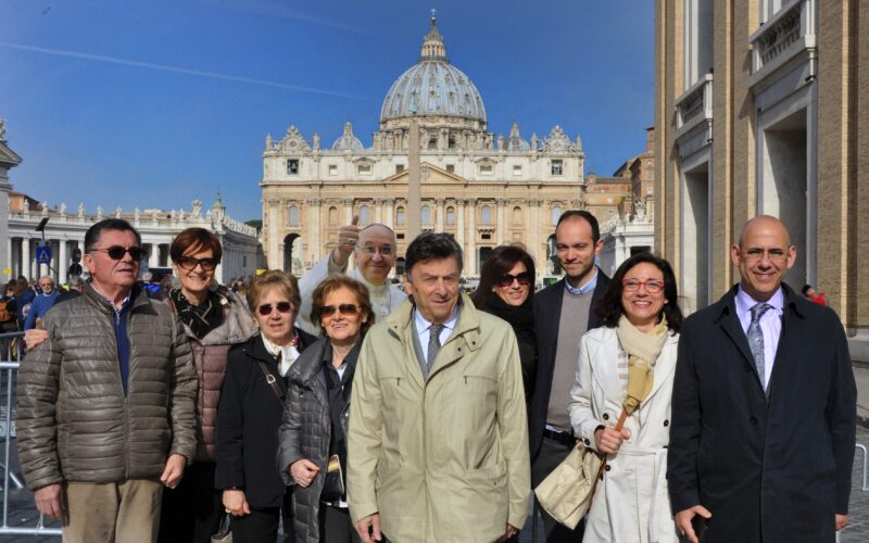  ROTARY PERUGIA – Roma Giubileo Rotariani 30 aprile 2016- Presidente Ristori
