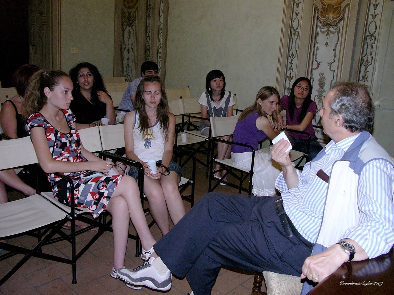 ©rinodimaio- R.C.Perugia- sede - Incontro con giovani Corso Intern. - 24 luglio 2009 - n.07