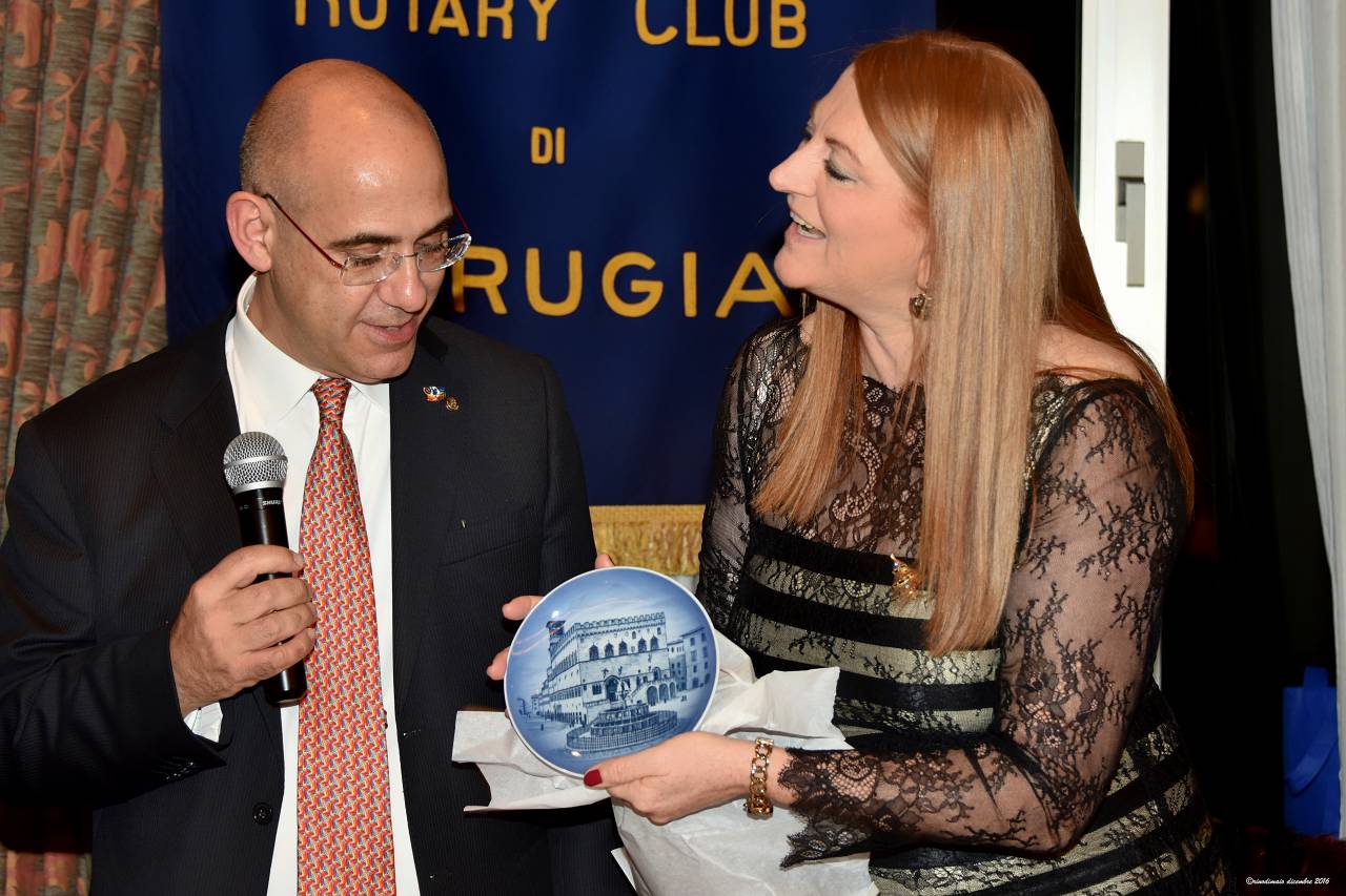 ©rinodimaio-Rotary Club Perugia-Cena degli auguri-Plaza 15 dicembre 2016 n.066