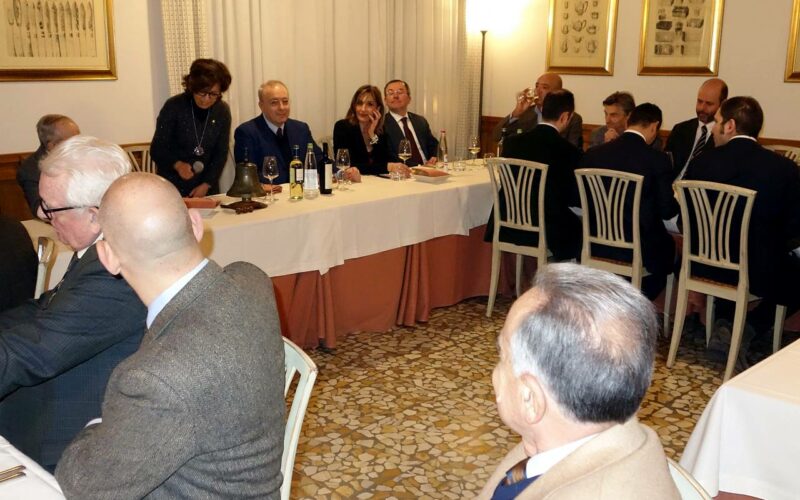  Conviviale Rosetta 8 gennaio 2019- Presidente Biganti
